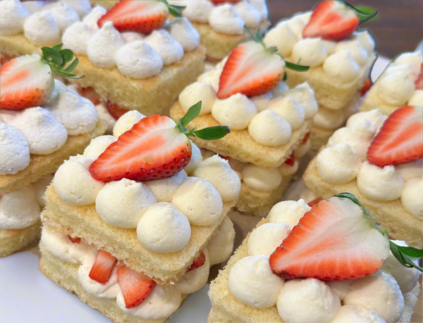 Strawberry Shortcake-Dairy 9 personal cakes