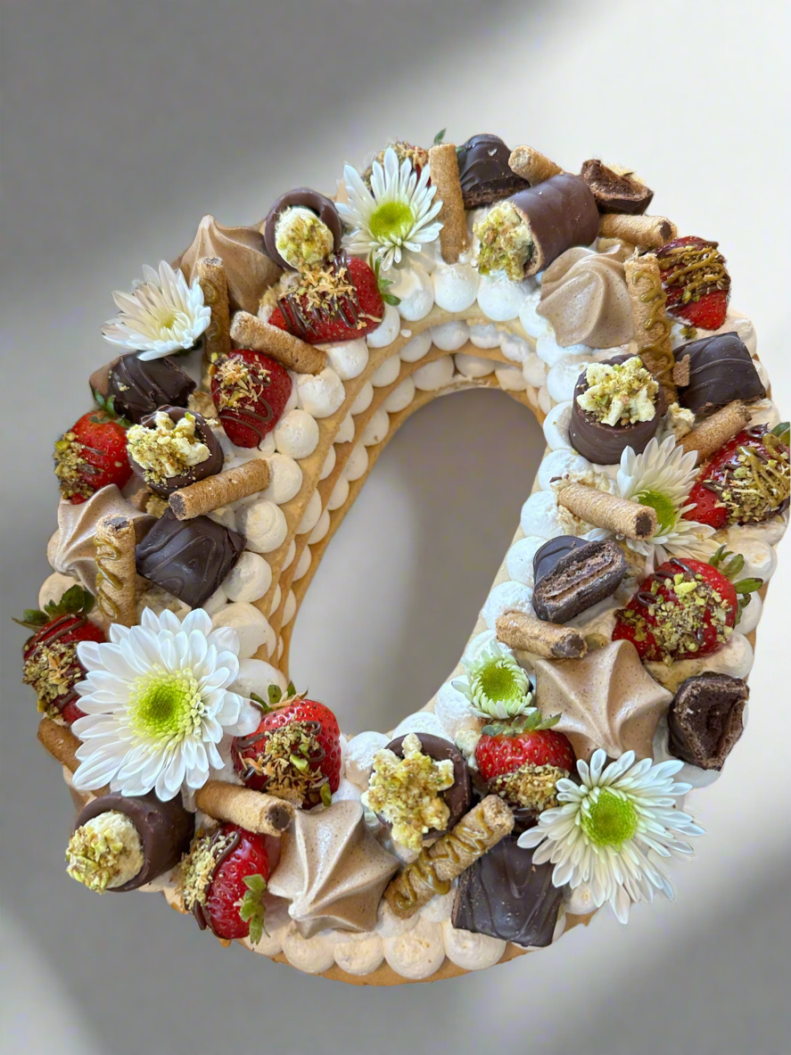 Customizable Number & Letter Cake