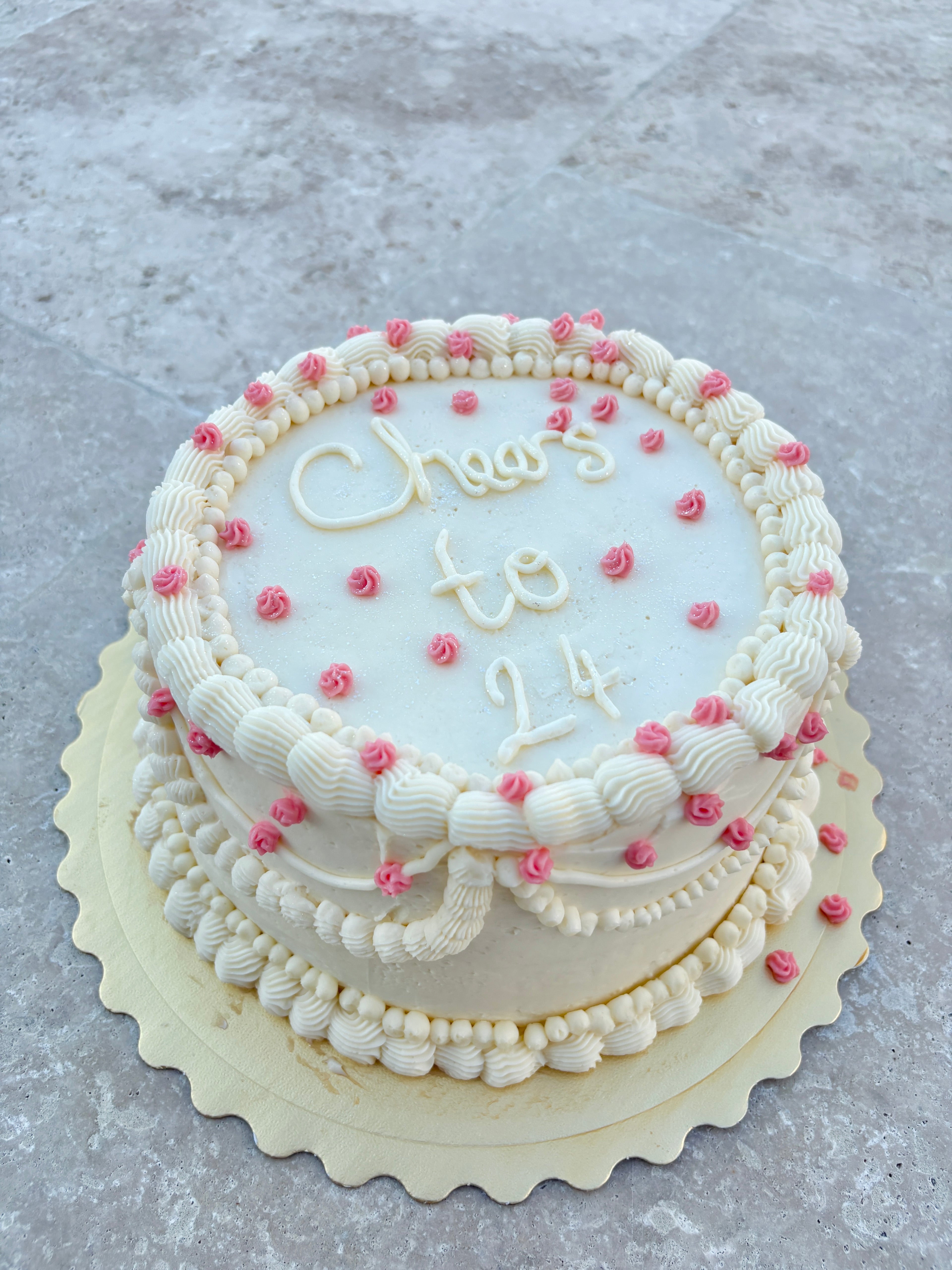 Birthday cake 9 inch-Dairy