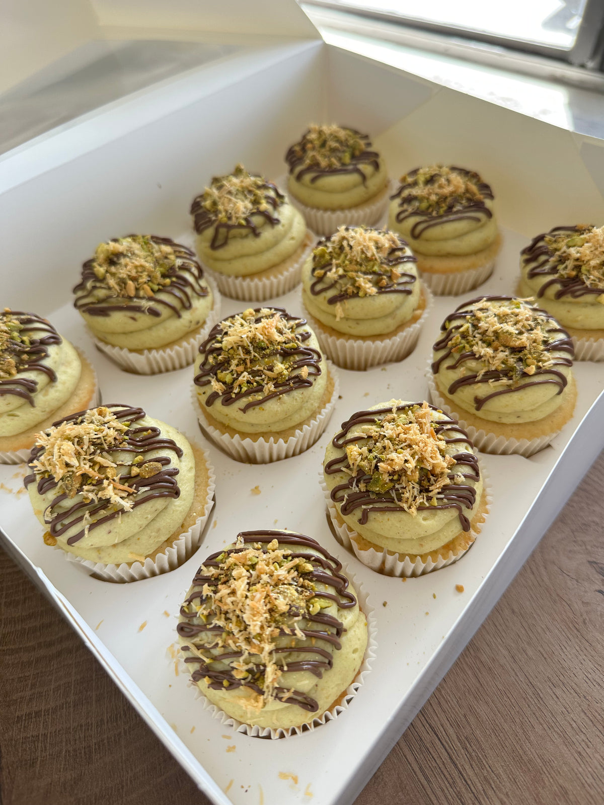 Cupcakes (Dozen) – Dairy/Pareve