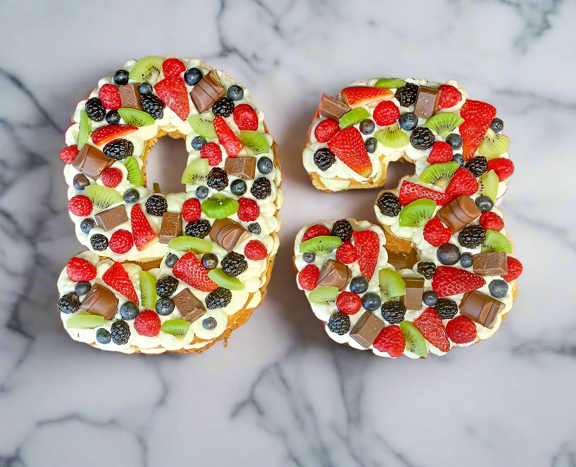 Customizable Number & Letter Cake